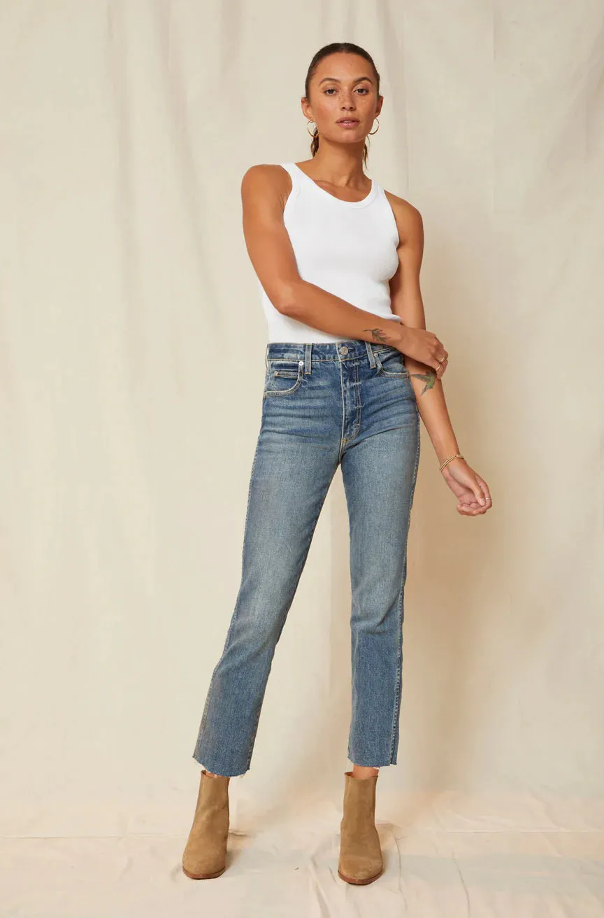 AMO CHLOE CROP WITH RAW HEM