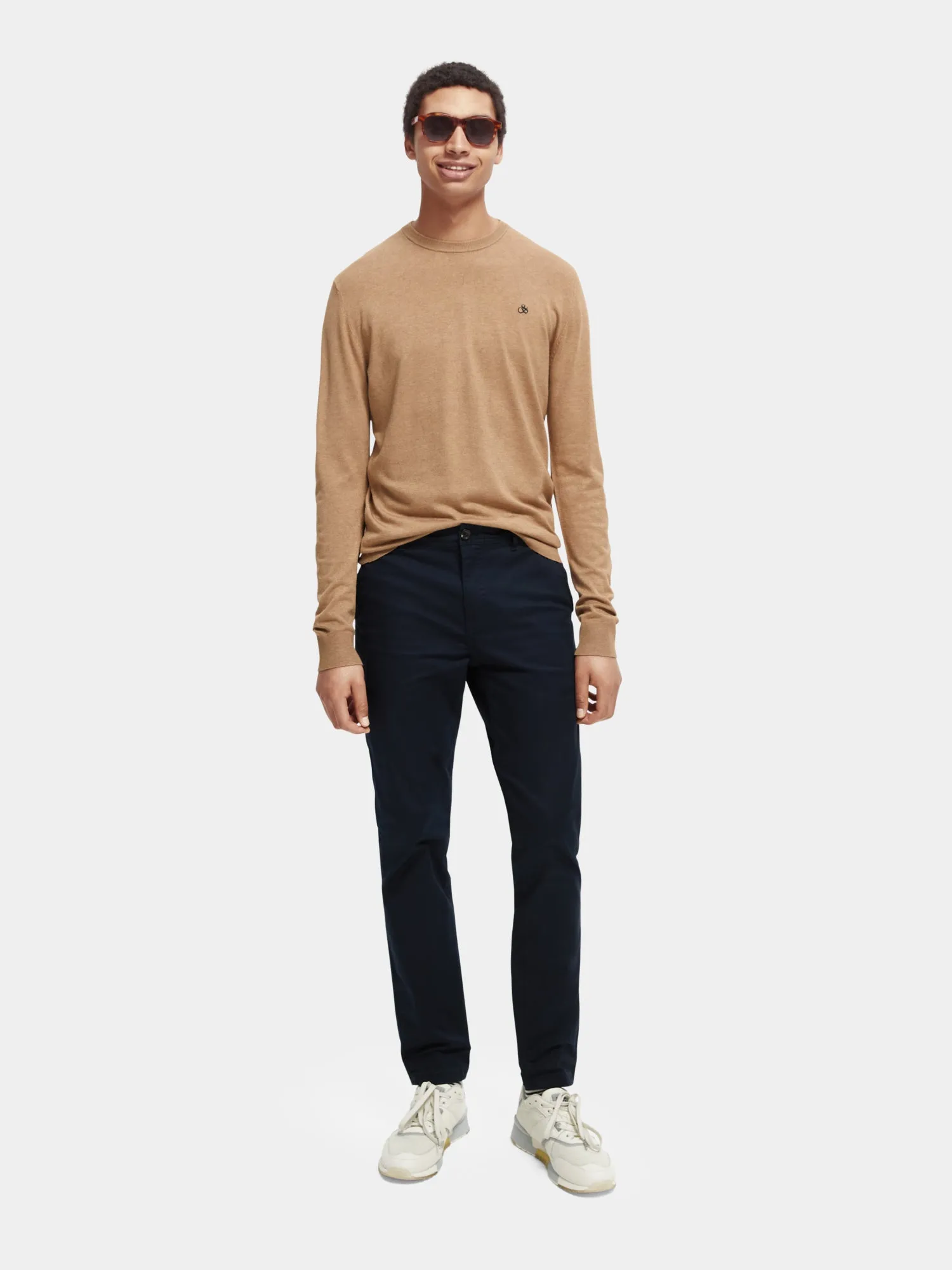Classic crewneck pullover