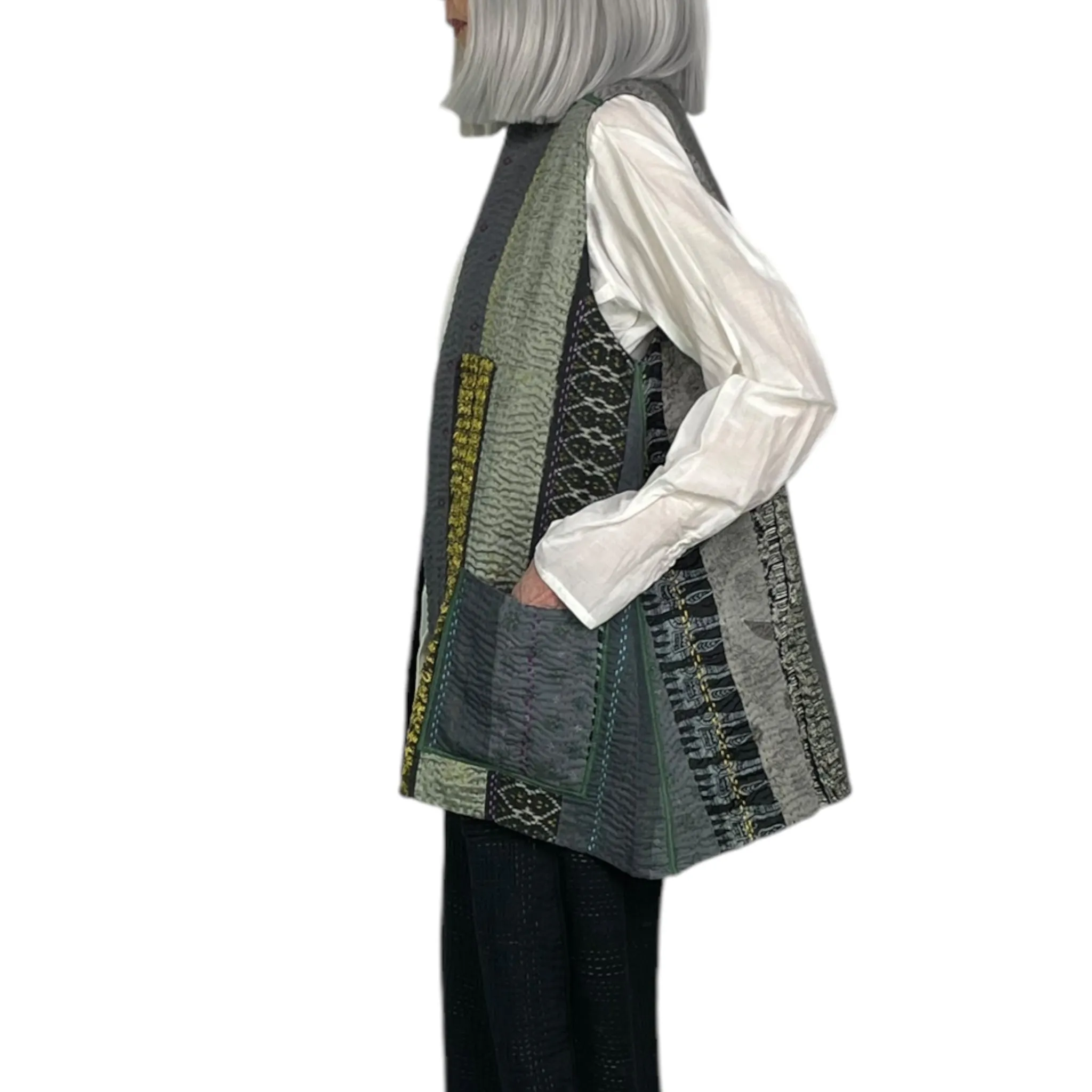 JEWEL WOVEN SHORT KIMONO VEST