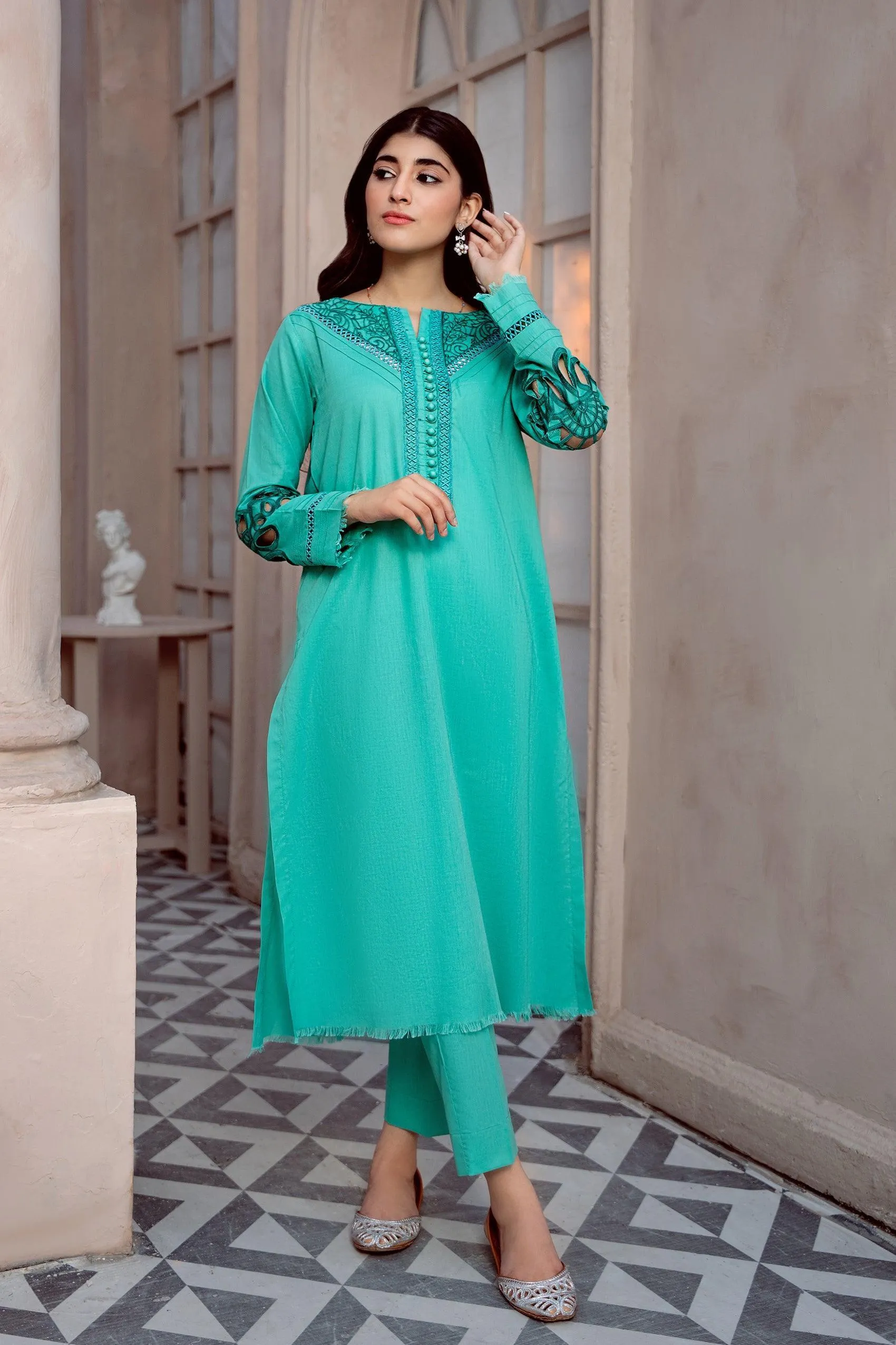 Mina KGL-00665 (2PC)