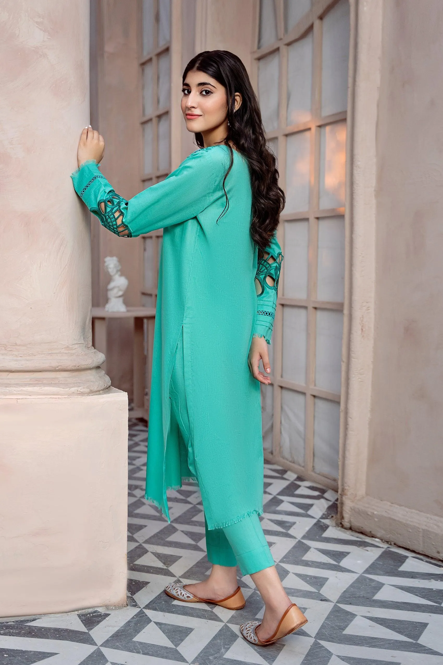 Mina KGL-00665 (2PC)