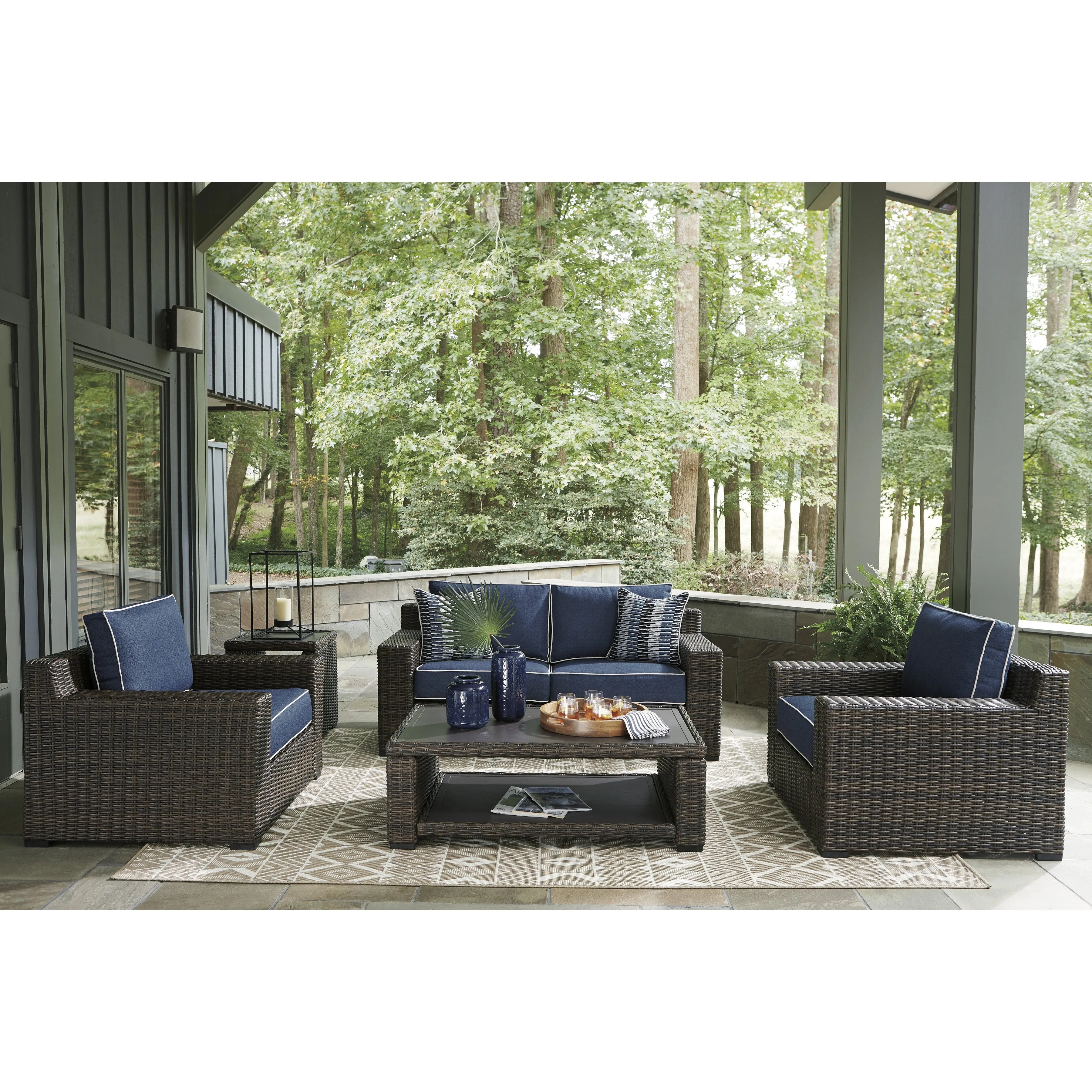 Sag Harbor Outdoor 70" Loveseat