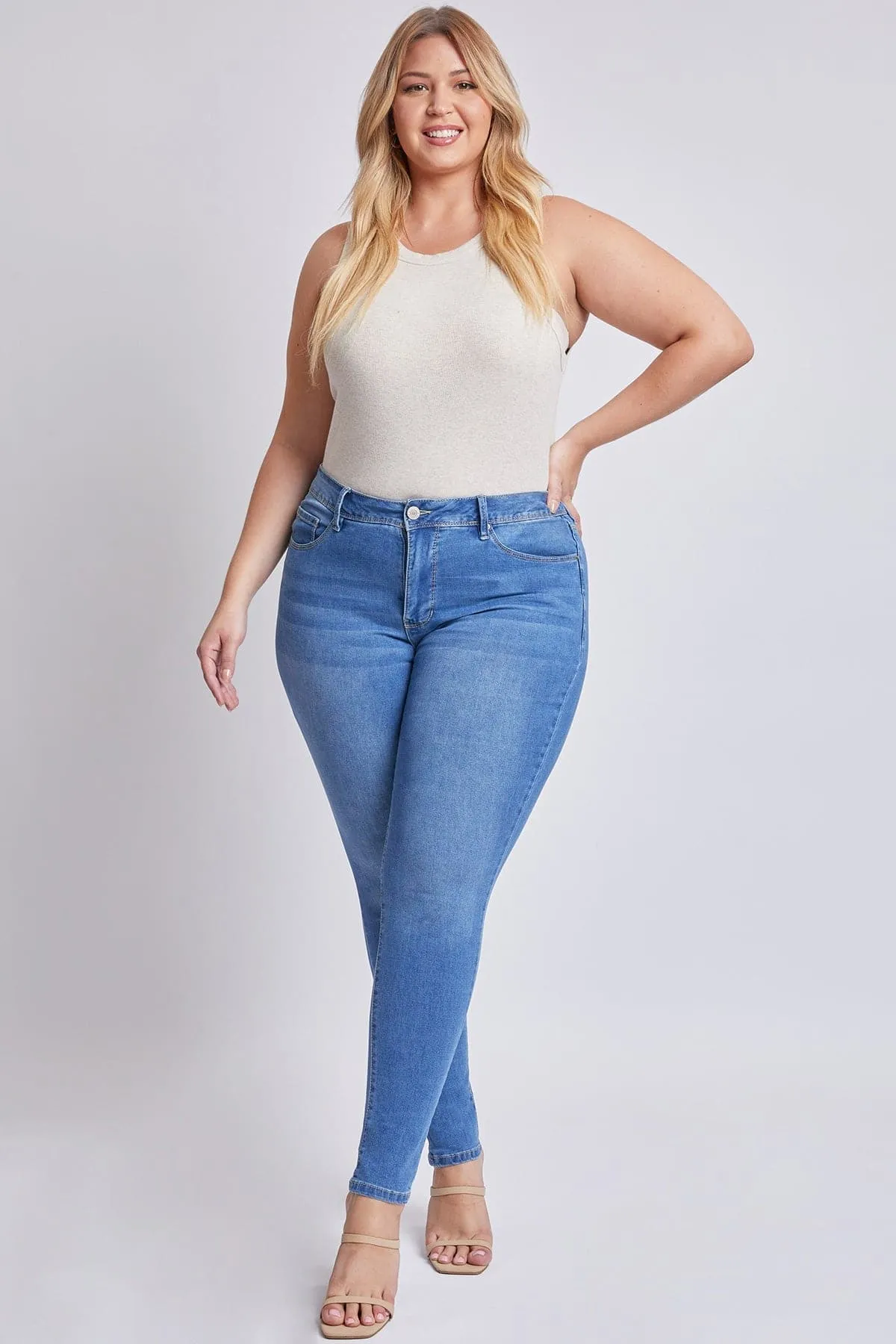 Women's Plus Size Essential High Rise Skinny Jean
